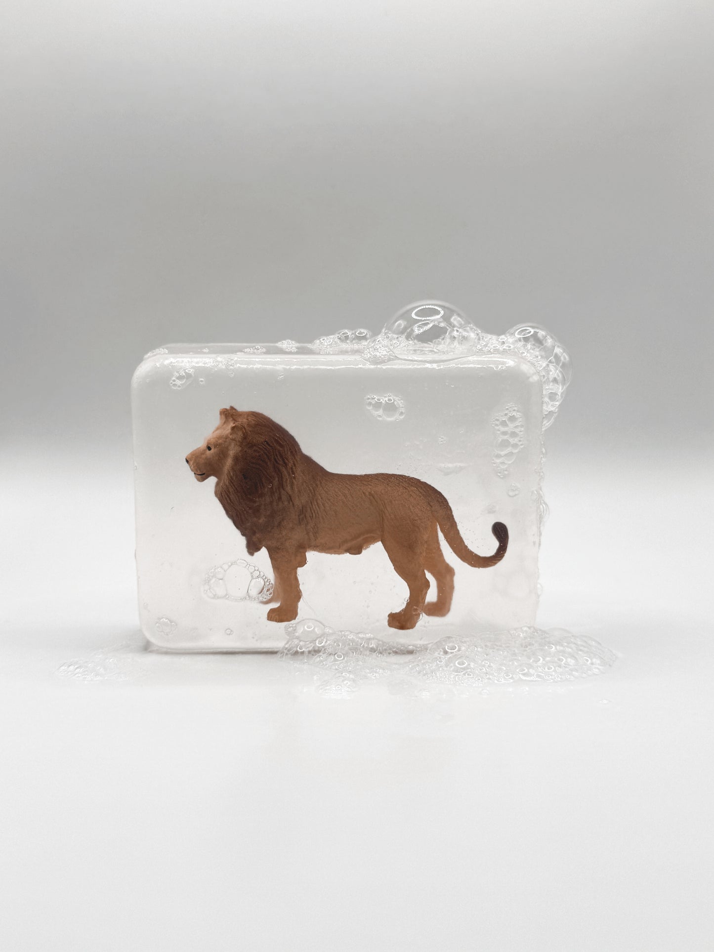Savon Lion